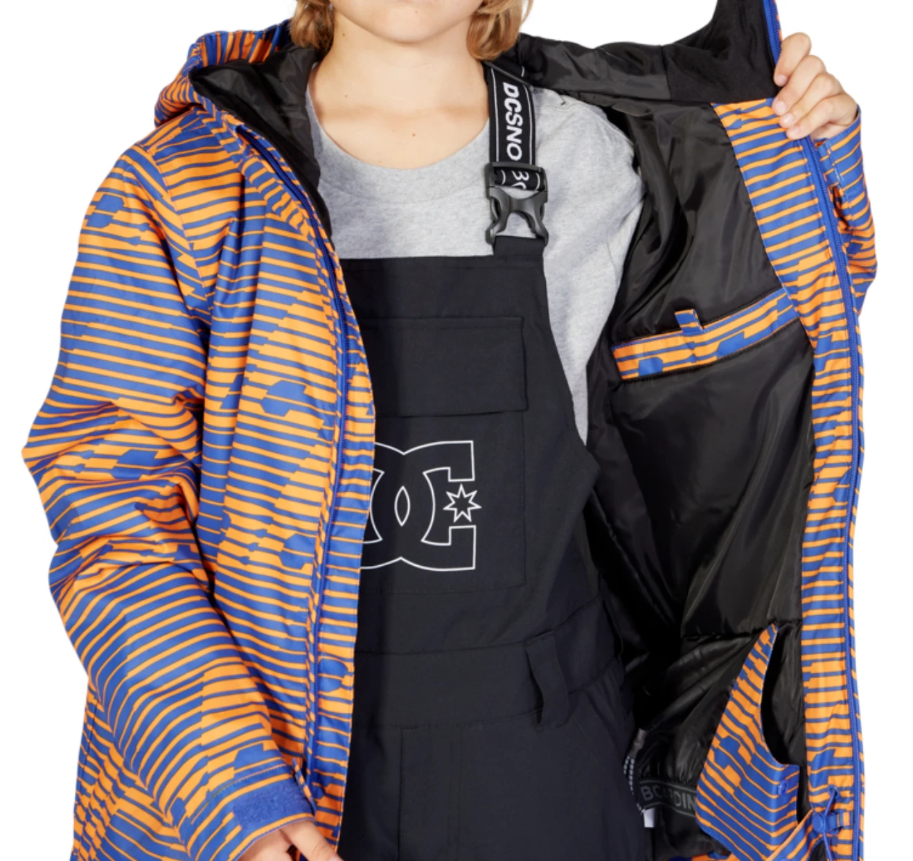 DC Propaganda Youth Snowboard Jacket - Image 3